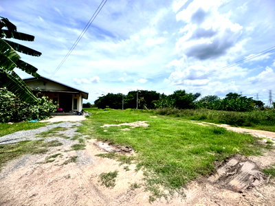 ที่ดิน เขตหนองจอก : ขายที่ดินเปล่าหนองจอก ถ.ประชาสำราญ1 (ซอยคลองสิบสาม) **เพียง 1,875/ตารางวา** (N.1716)