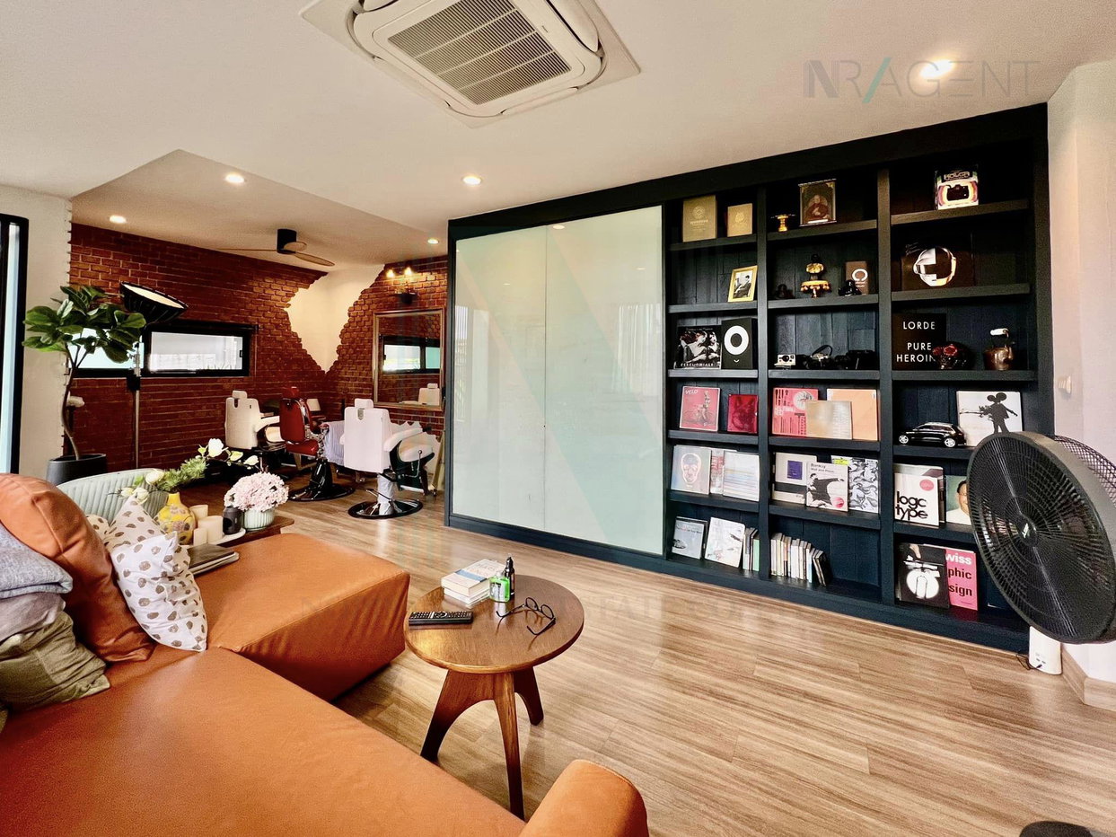 รูป 📌 ให้เช่าทาวน์เฮาส์ โครงการ ดี วัน อ่อนนุช ศรีนครินทร์ 3 ชั้น 2 ห้องนอน 4 ห้องน้ำ - รูปที่ 3/8