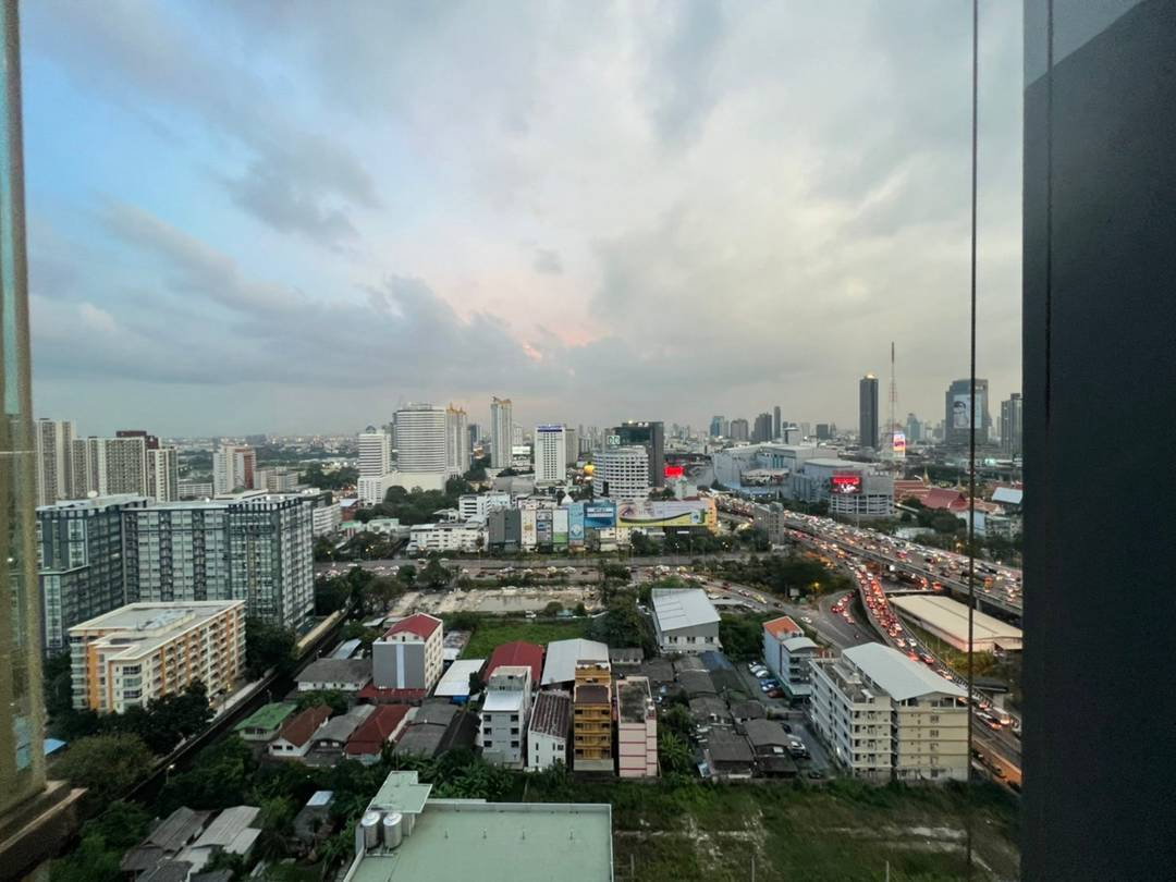 picture Condo For Rent!!Ideo Rama9 Asoke - 10/10