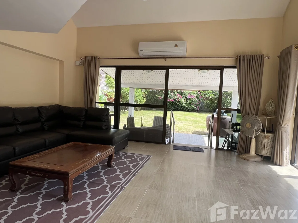 picture Spacious 3-Bedroom villa with Private Pool & wide Garden 6660636 - 5/32