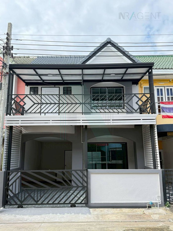 รูป 📌 ขายทาวน์เฮาส์ โครงการ บ้านสุชา บางบัวทอง 2 ชั้น 4 ห้องนอน 2 ห้องน้ำ - รูปที่ 1/8