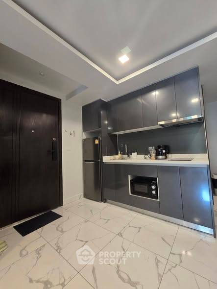 picture 2-BR Condo For Rent At Arcadia Center Suites, Phratamnak (ID 3182665) - 4/13