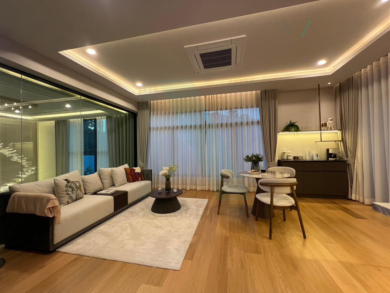รูป 📌 ให้เช่าบ้านเดี่ยว 3 ชั้น เดอะ มาสเตอร์ สุขุมวิท - อ่อนนุช 4 ห้องนอน 6 ห้องน้ำ - รูปที่ 4/8