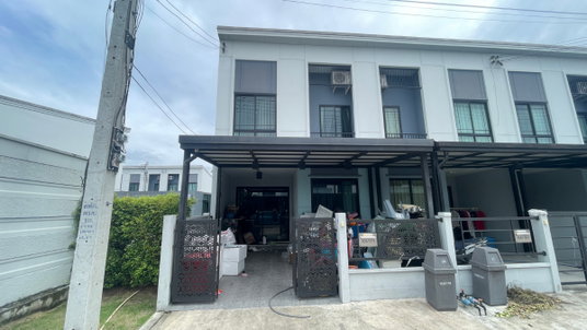 ขายทาวน์โฮม พลีโน่ รังสิต (Pleno Rangsit) 2 นอน 2 น้ำ 16.4 ตร.ว. หลัง รพ.เซนต์คาร์ลอส
