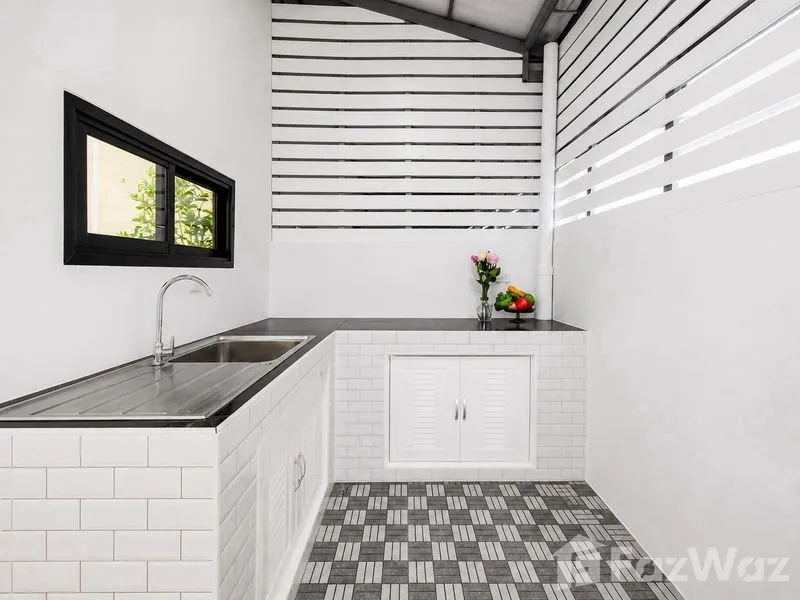 picture 4 Bedroom Townhouse for rent at D Perfect Home 6664686 - 7/19