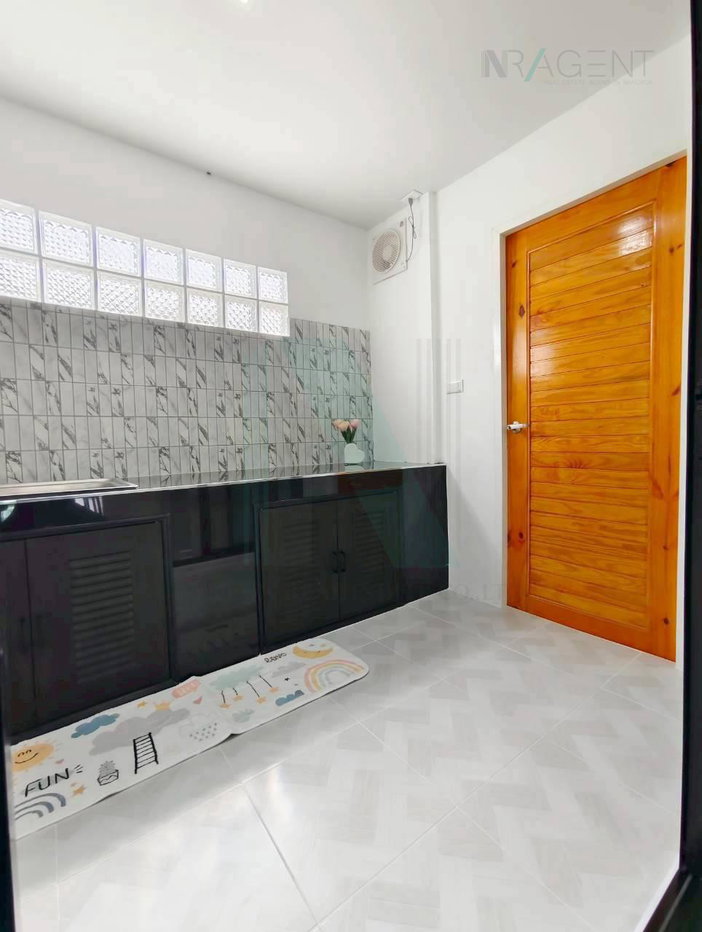picture 📌 For Sell Town house BAAN SUTHONG, CHANTARIN 2-story 3 bedroom 2 bathroom - 6/8