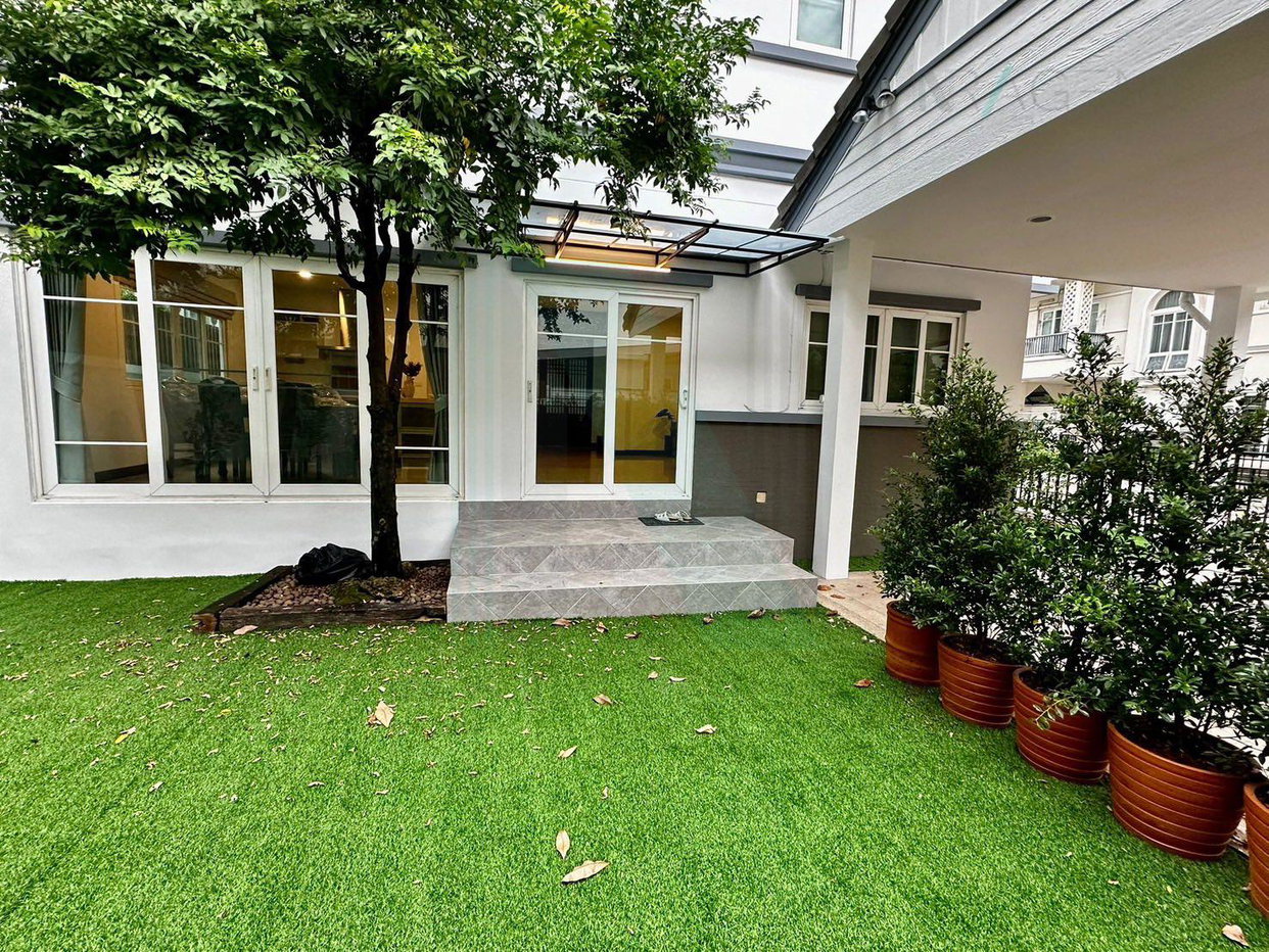picture 📌 For Sell House THE EXCLUSIVE PATTANAKARN 32 2-story 3 bedroom 4 bathroom - 8/8