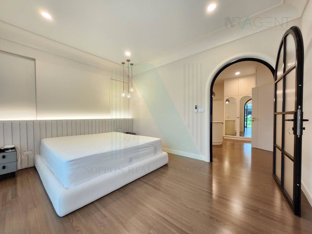 picture ð For Sell House THE CITY SUKHUMVIT-ONNUT 2-story 4 bedroom 5 bathroom - 7/8