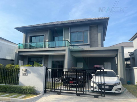 📌 ให้เช่าบ้านเดี่ยว โครงการ เวนิว พระราม9 2 ชั้น 4 ห้องนอน 3 ห้องน้ำ