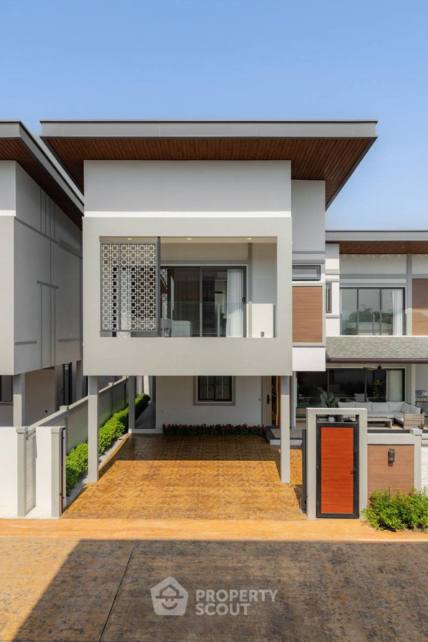 รูป 339 ตร.ม. คอนโด 3 ห้องนอน Zensiri Residences Jomtien (ID 3183665) - รูปที่ 34/35