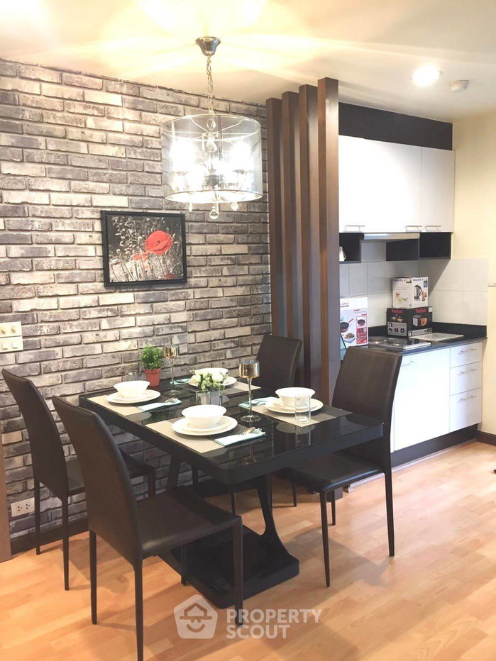 picture 2-BR Condo At The Amethyst Sukhumvit 39 Near BTS Phrom Phong (ID 880944) - 5/15