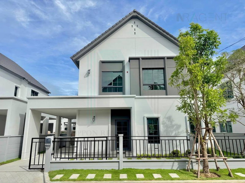 บ้านเดี่ยวให้เช่า : 📌 ให้เช่าบ้านเดี่ยว 2 ชั้น เซนโทร บางนา 4 ห้องนอน 5 ห้องน้ำ