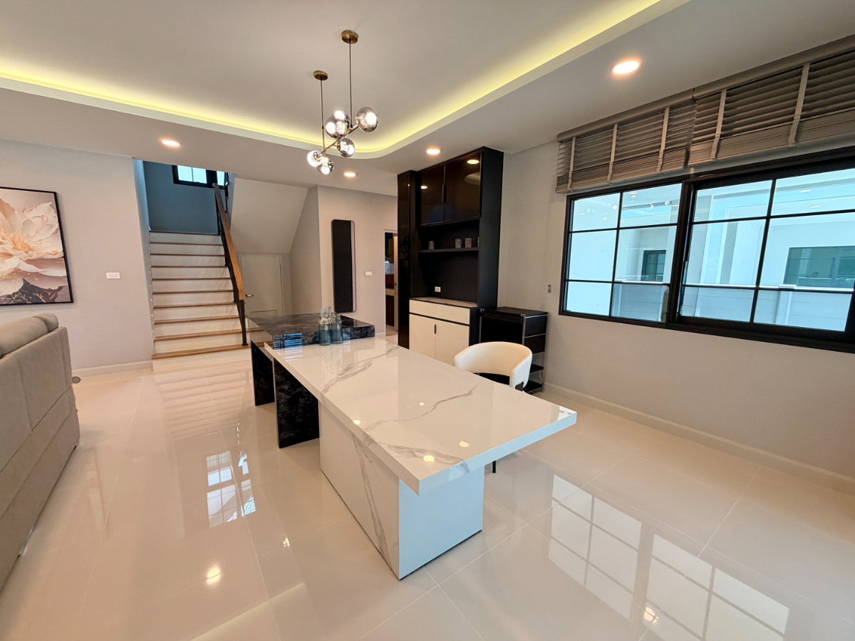 picture Modern Luxury House 4 bedrooms for Rent | Centro Bangna - 5/26