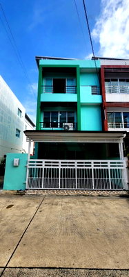 ทาวน์โฮม อนุสรณ์สถานแห่งชาติ : 📌 ขายทาวน์โฮม โครงการ หมู่บ้านพลอยนคราเพลส 3 ชั้น 3 ห้องนอน 3 ห้องน้ำ