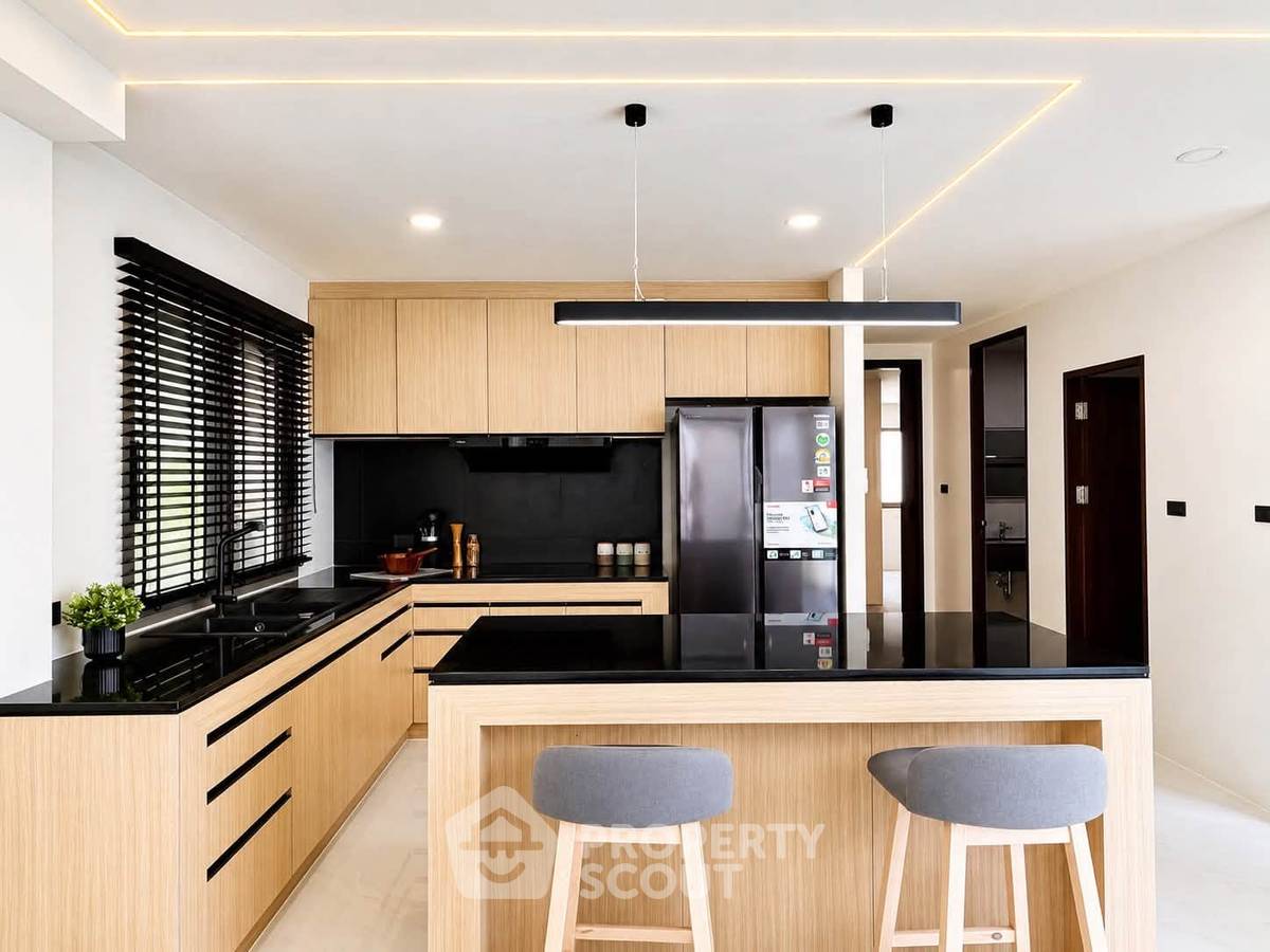 picture 322 Sqm 3-Bedroom Villa For Sale In Palai Chalong Phuket (ID 3182924) - 26/30