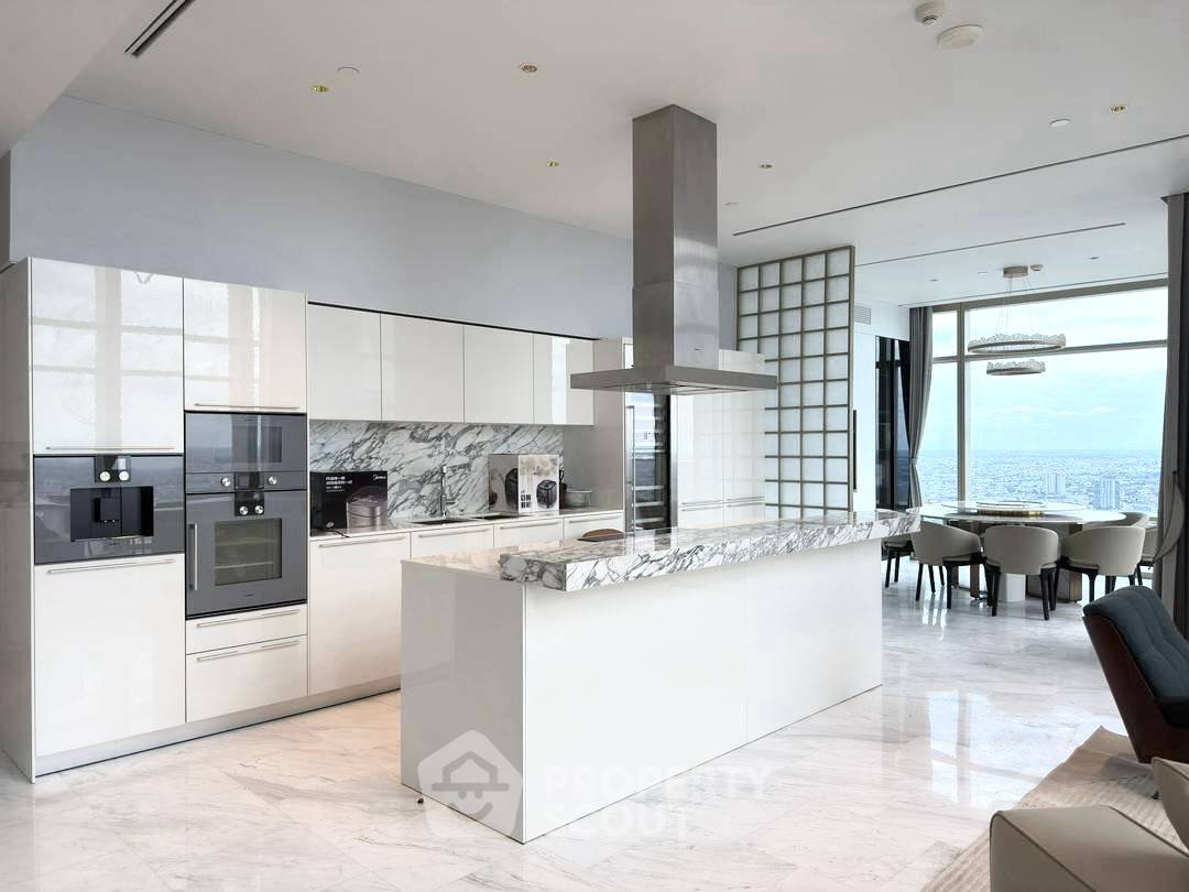 รูป คอนโด 4 ห้องนอน 360 ตร.ม. ชั้น 50 เลี้ยงสัตว์ได้ Four Seasons Private Residences Bangkok ใกล้ BTS สะพานตากสิน (ID 3182103) - รูปที่ 6/19