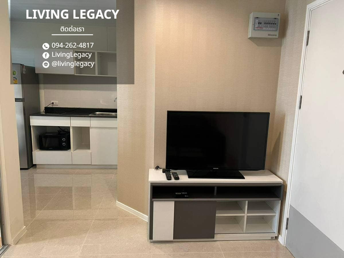 รูป SF45US เช่าด่วน คอนโด Lumpini Place Srinakarin - Huamark Station 26 ตร.ม. | ชั้น 11 | 1 ห้องนอน | 1 ห้องน้ำ 12,000 บาท/เดือน line id : @livinglegacy - รูปที่ 8/9