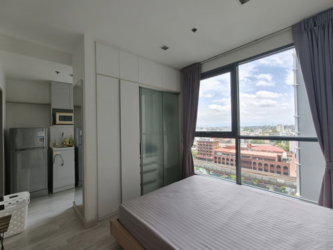 IDEO Mobi Sukhumvit 81 | Available now, ready to move in mid-month after minor renovations.
