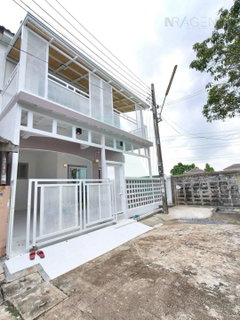 📌 ขายทาวน์เฮาส์ โครงการ นันทิชาโครงการ 3/8 2 ชั้น 4 ห้องนอน 3 ห้องน้ำ