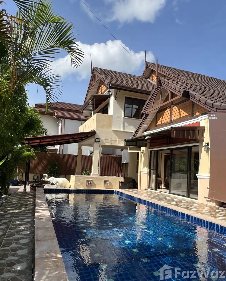 picture Spacious 3-Bedroom villa with Private Pool & wide Garden 6660636 - 28/32