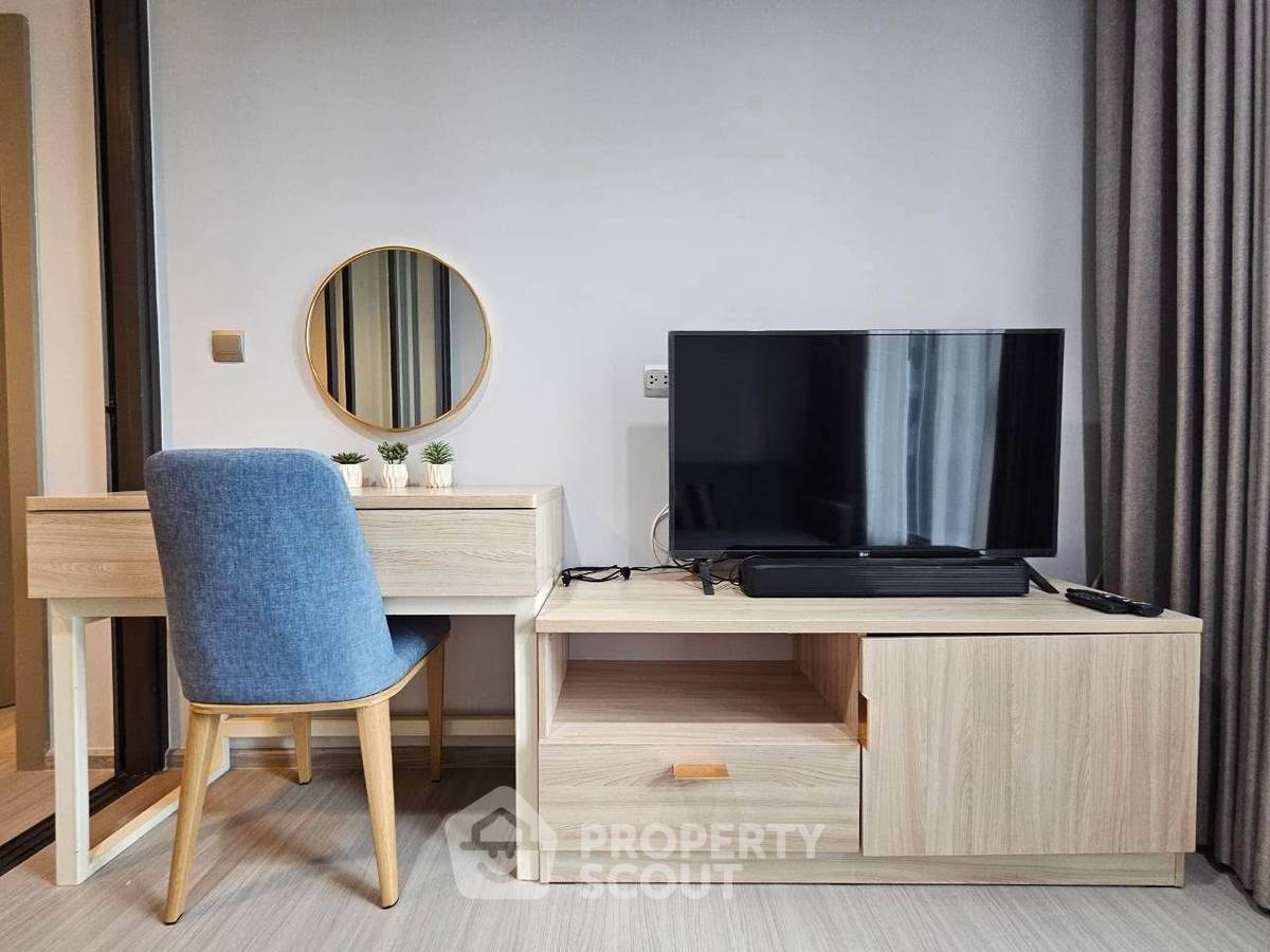 picture 28th-Floor 1-BR At Life Asoke - Rama 9 Near MRT Phra Ram 9 (ID 3180512) - 2/6