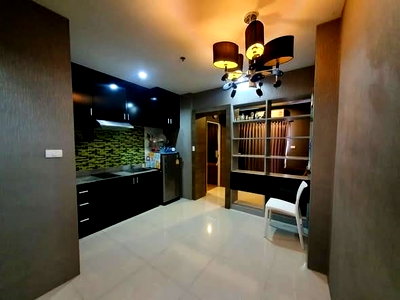 Condos for sale : A050219 A Space Mega 2