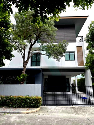 เช่าบ้านเดี่ยว กรุงเทพมหานคร : 📌 ให้เช่าบ้านเดี่ยว 3 ชั้น บ้านลุมพินี สวนหลวง ร.9 5 ห้องนอน 5 ห้องน้ำ