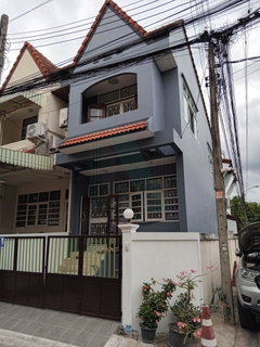📌 ขายทาวน์เฮาส์ โครงการ บ้านสวนปาล์ม อ่อนนุช 66 2 ชั้น 2 ห้องนอน 2 ห้องน้ำ