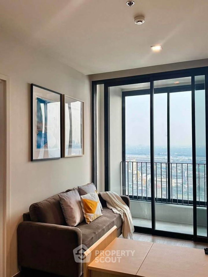 รูป ห้อง 1 ห้องนอน ชั้น 36 ที่ Ideo Q Sukhumvit 36 ใกล้ BTS ทองหล่อ (ID 3183815) - รูปที่ 2/10