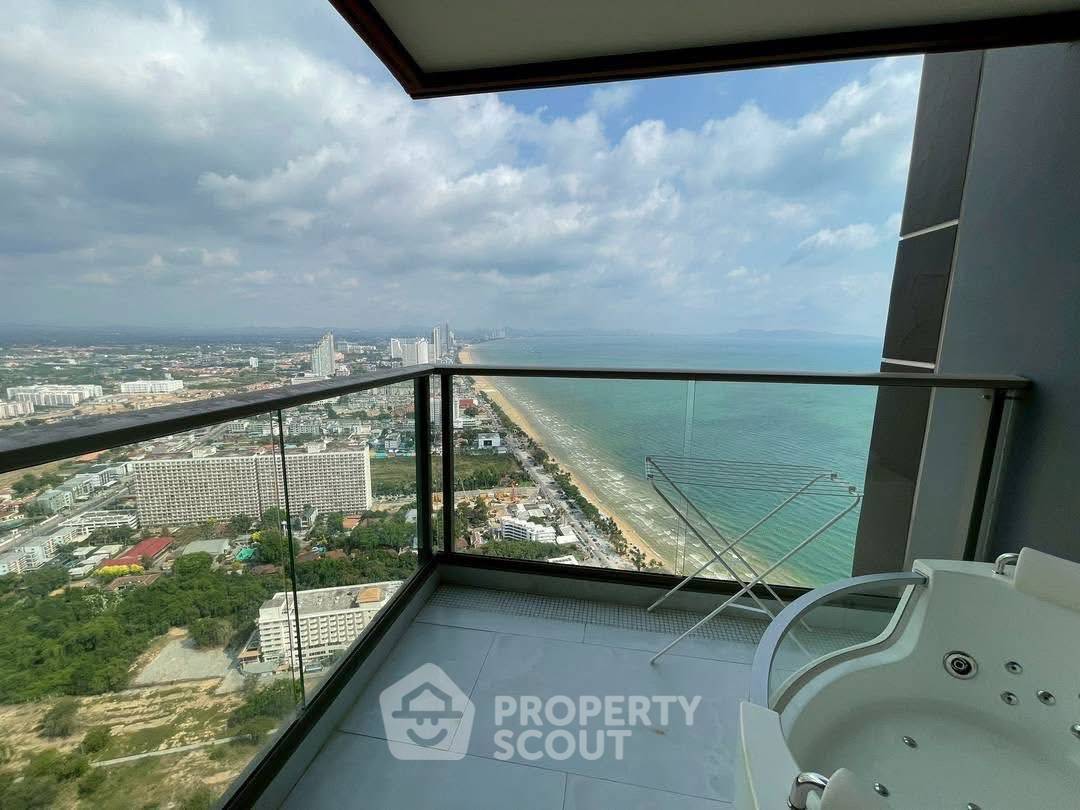 picture 53rd-Floor 1-BR Condo At Copacabana Beach Jomtien (ID 2258244) - 9/10