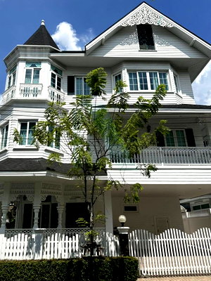 บ้านเดี่ยว วิทยาลัยพณิชยการบางนา : 📌 ขายบ้านเดี่ยว โครงการ แฟนตาเซีย วิลล่า 4 3 ชั้น 4 ห้องนอน 5 ห้องน้ำ