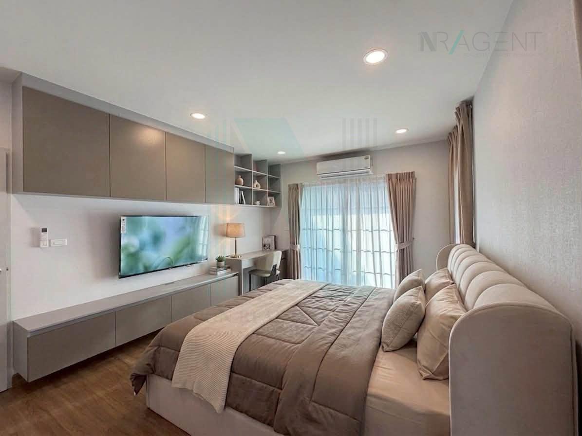 picture 📌 For Rent 2-story House CENTRO BANGNA 4 bedroom 5 bathroom - 6/8