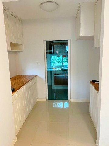 รูป พร้อมเฟอร์ฯบางส่วน 3 แอร์ Village Hub 200ม..บ้านเดี่ยว 2 ชั้น 3 นอน 55ตรว 220ตร.ม.ประชาอุทิศ90 คลองสวน พระสมุทรเจดีย์ . 3น้ำ - รูปที่ 3/8
