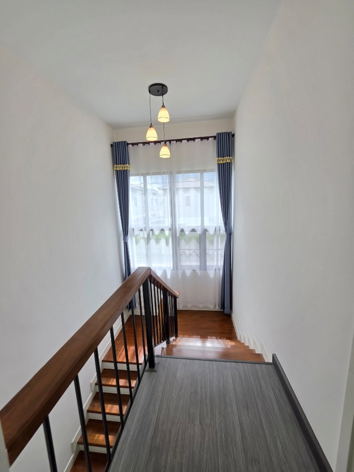 รูป บ้านใหม่ ในโครงการใหม่ 4ห้องนอน มีอ่างอาบน้ำ - รูปที่ 17/33