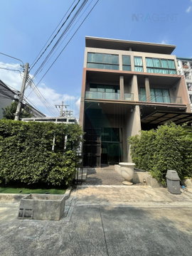 📌 ขายทาวน์เฮาส์ โครงการ บ้านกลางเมือง รัชโยธิน 3 ชั้น 3 ห้องนอน 4 ห้องน้ำ
