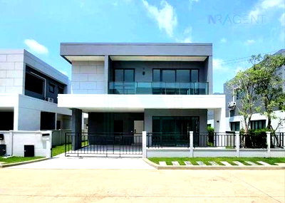 Houses for sale บิ๊กซี บางพลี : 📌 For Sell 2-story House CENTRO BANGNA 4 bedroom 4 bathroom