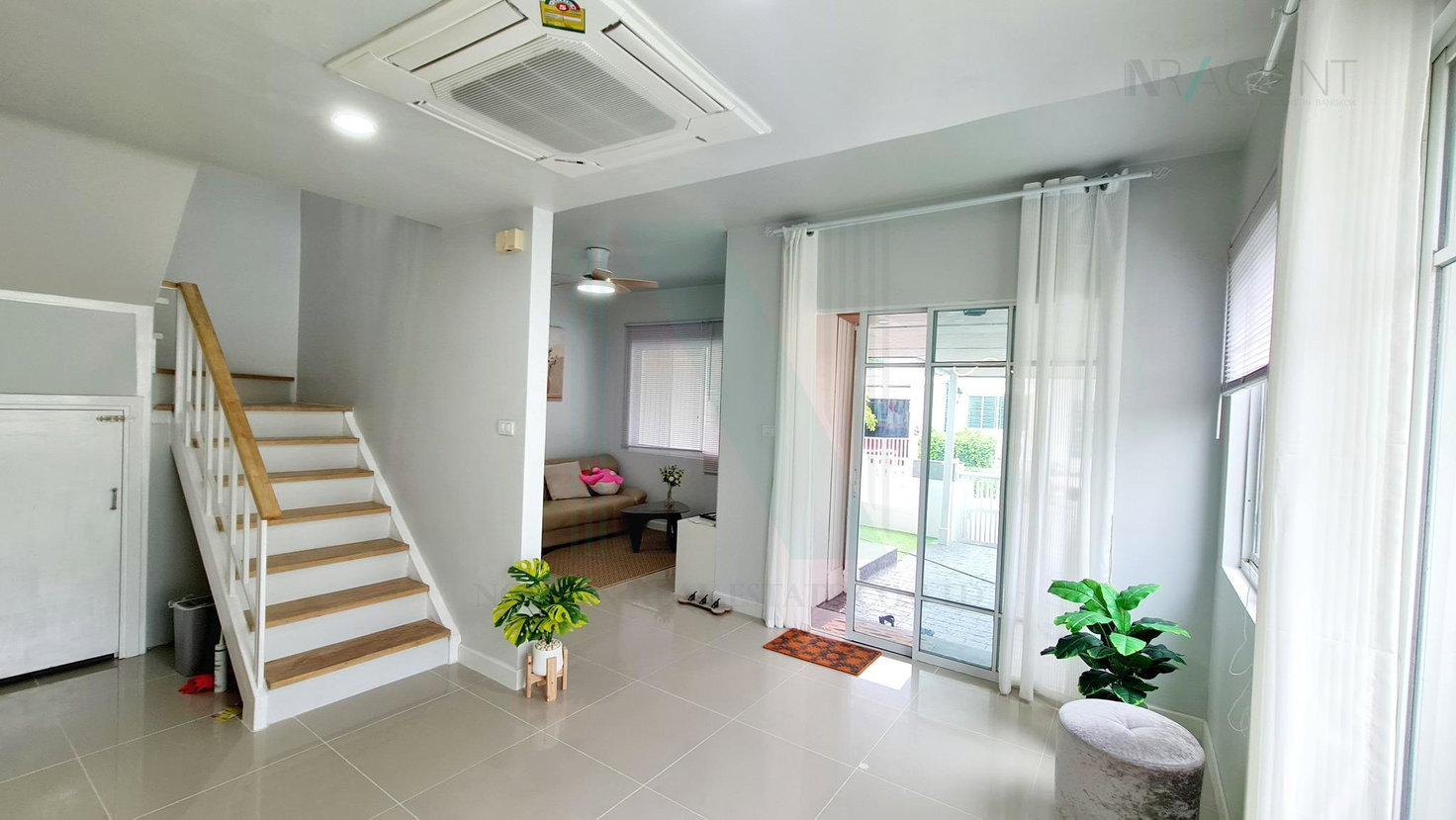 รูป 📌 ขายบ้านแฝด โครงการ เดอะ วิลเลจ บางนา กม.10 2 ชั้น 3 ห้องนอน 2 ห้องน้ำ - รูปที่ 5/8