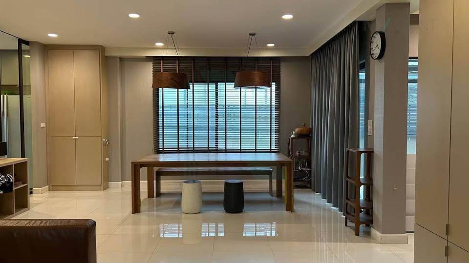 รูป 📌 ให้เช่าบ้านเดี่ยว 2 ชั้น มัณฑนา อ่อนนุช - วงแหวน 3 4 ห้องนอน 3 ห้องน้ำ - รูปที่ 4/8