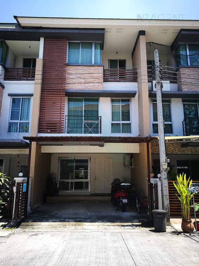 รูป 📌 ให้เช่าทาวน์เฮาส์ 3 ชั้น โครงการ พลัส ซิตี้ พาร์ค ศรีนครินทร์-สวนหลวง 3 ห้องนอน 3 ห้องน้ำ - รูปที่ 1/8