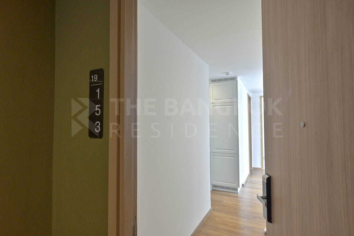 picture Great price, prime location Noble BE33 - 7/10