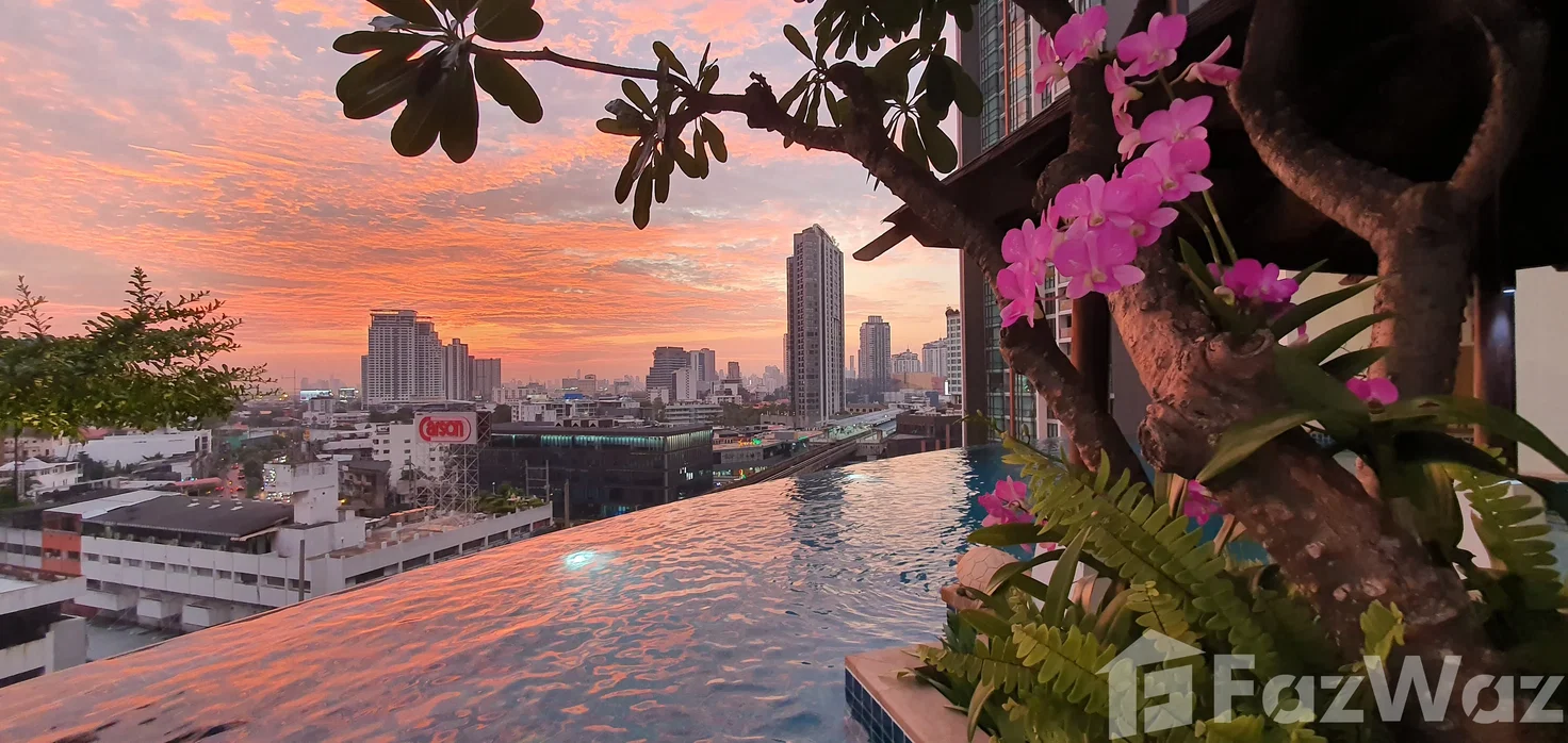 picture Panoramic Spacious 2-Bed Condo near Phra Khanong BTS 6663656 - 1/20