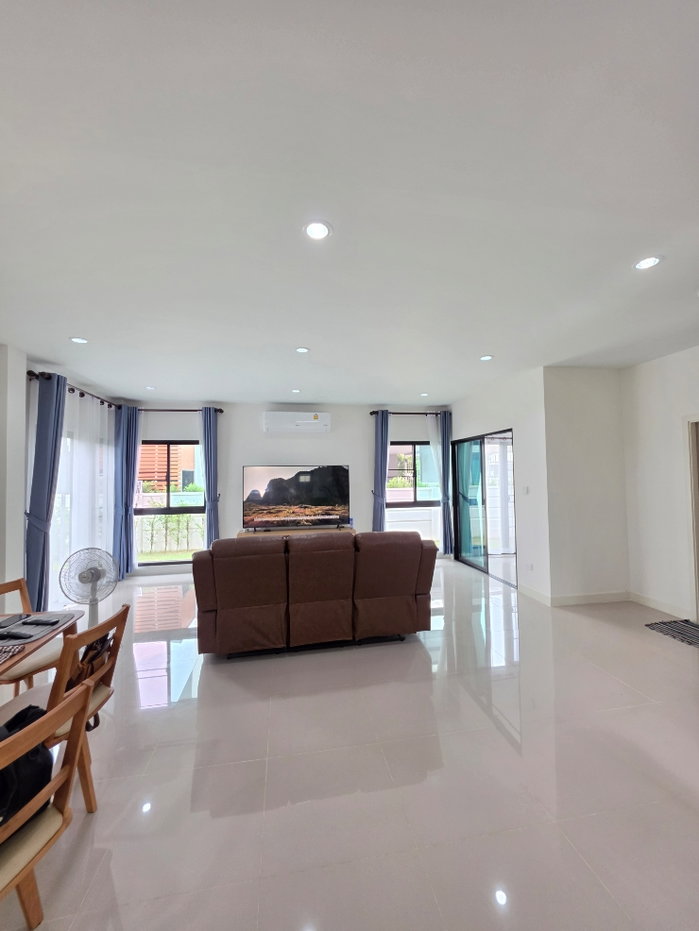 รูป บ้านใหม่ ในโครงการใหม่ 4ห้องนอน มีอ่างอาบน้ำ - รูปที่ 19/33