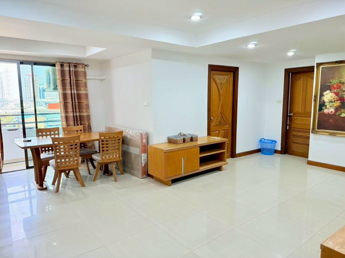 picture For Rent: Vivid Tower Ready To Move In - 4/6