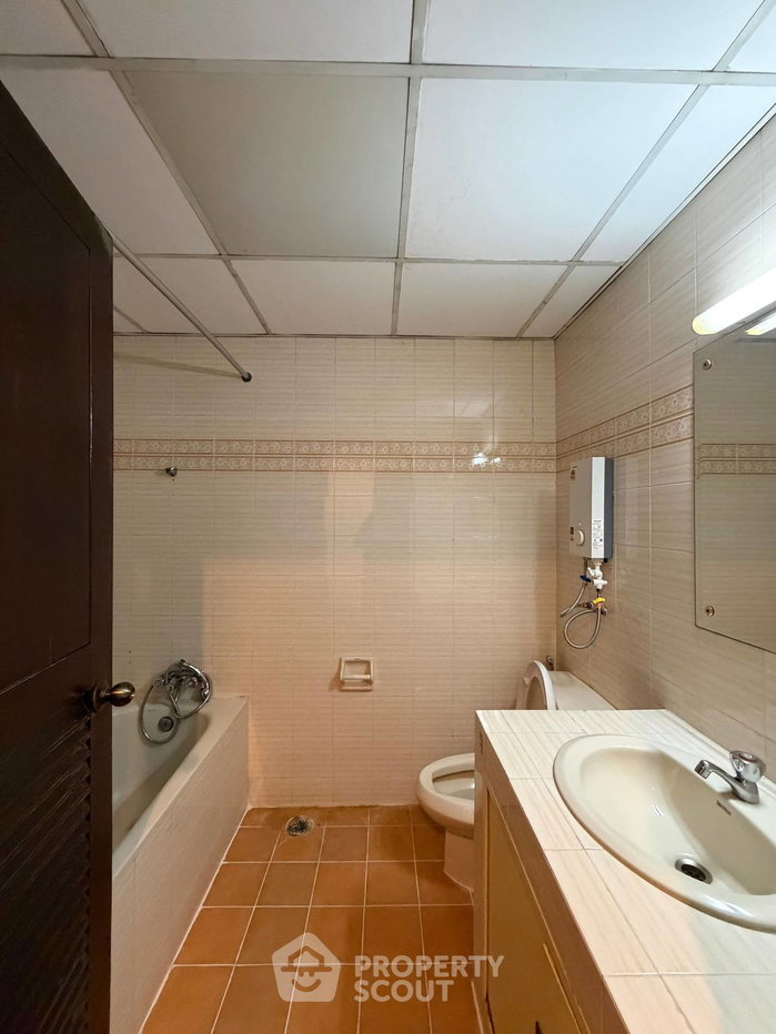 picture 2-Bed Condo For Sale At SP Mansion Thonglor 8, 400m To BTS Thong Lor (ID 3111973) - 7/11