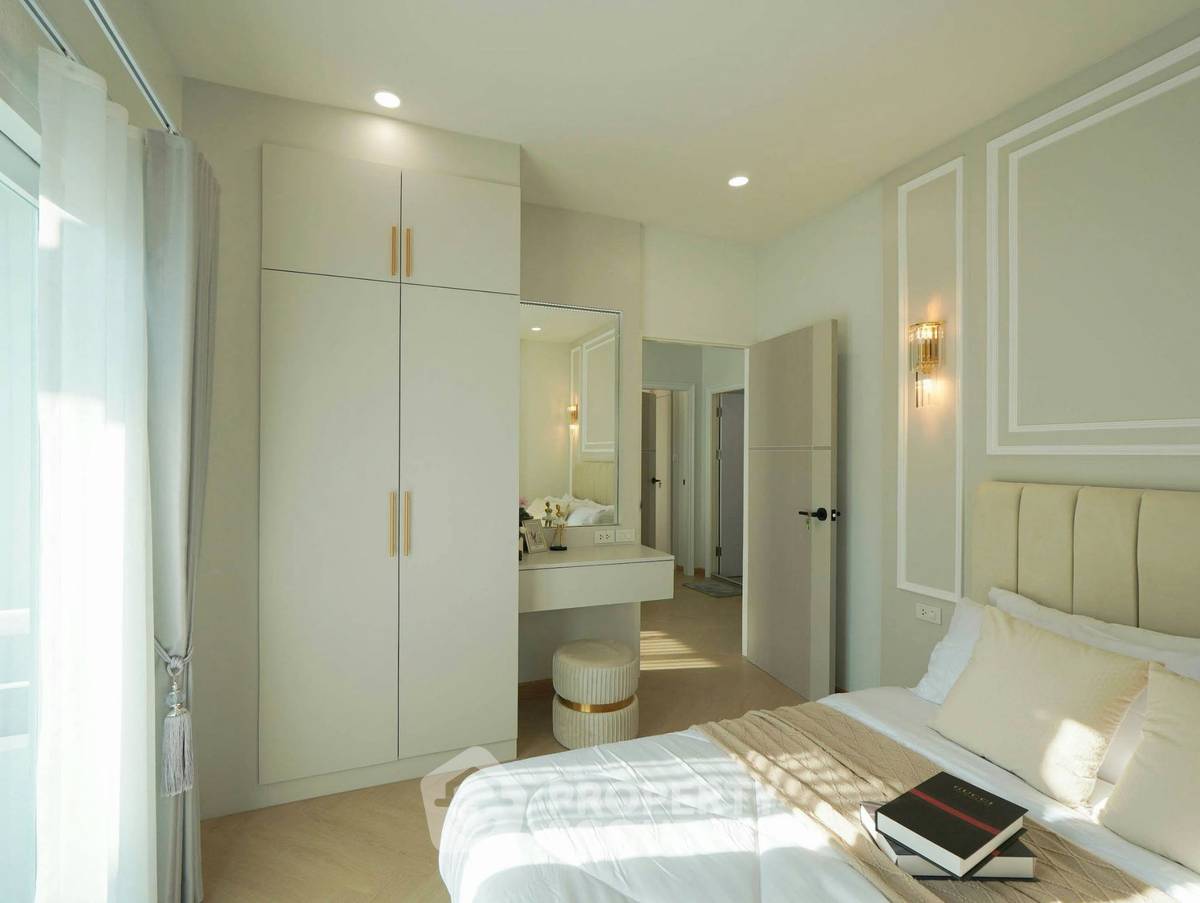 picture Spacious 3-BR 252 Sqm At Baan Suan Lalana Condominiums (ID 3183649) - 38/41