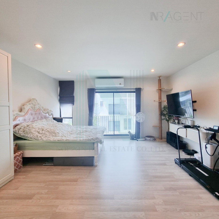 รูป 📌 ขายทาว์นโฮม โครงการ พาทิโอ ศรีนครินทร์-พระราม 9 3 ชั้น 3 ห้องนอน 3 ห้องน้ำ - รูปที่ 7/8