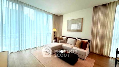 คอนโดให้เช่า : เลี้ยงสัตว์ได้ 2 ห้องนอน The Strand Thonglor ใกล้ BTS ทองหล่อ 100 เมตร (ID 3182784)