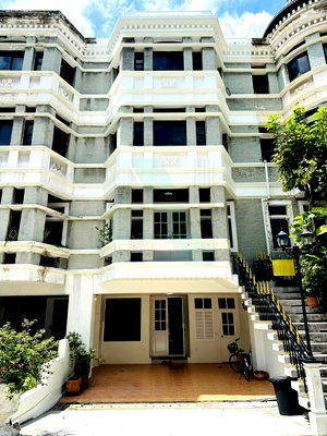 Townhouses for rent University of the Thai Chamber of Commerce : 📌 For Rent 4-story Townhouse CHICHA CASTLE 4 bedroom 5 bathroom