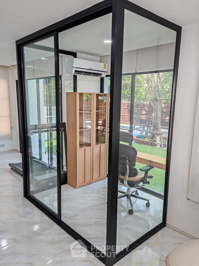 รูป บ้าน 3 ห้องนอน ขนาด 200 ตร.ม. สำหรับขายใน Lake View Park Bangna (ID 3172957) - รูปที่ 7/11