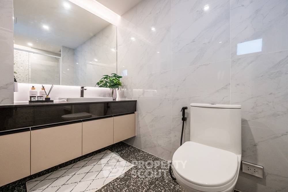 รูป ใกล้ BTS ทองหล่อ 200 ม. คอนโด 3 ห้องนอน Fifty Fifth Tower Thonglor (ID 3182807) - รูปที่ 40/50